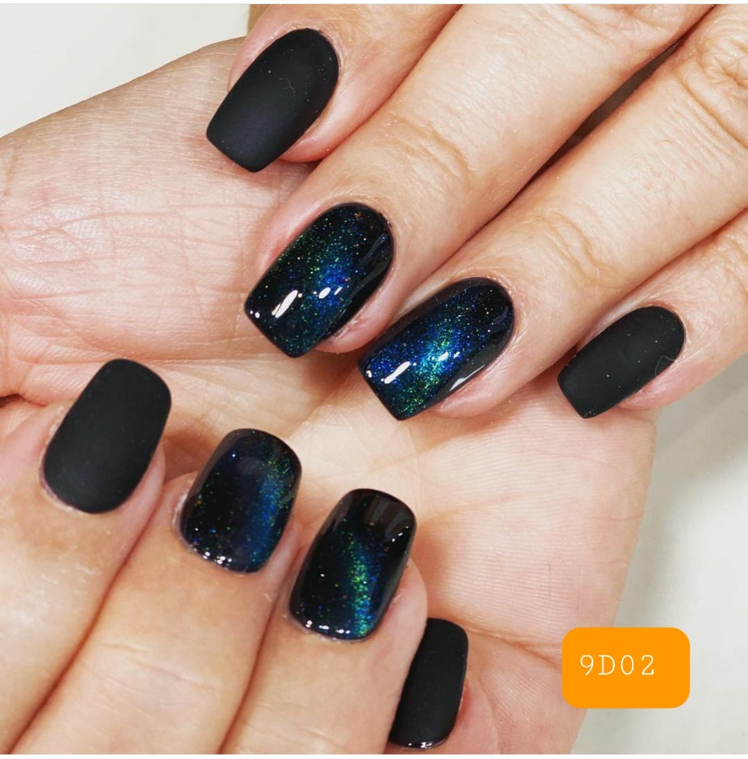 Cat Eye Gel Polish 9D 02